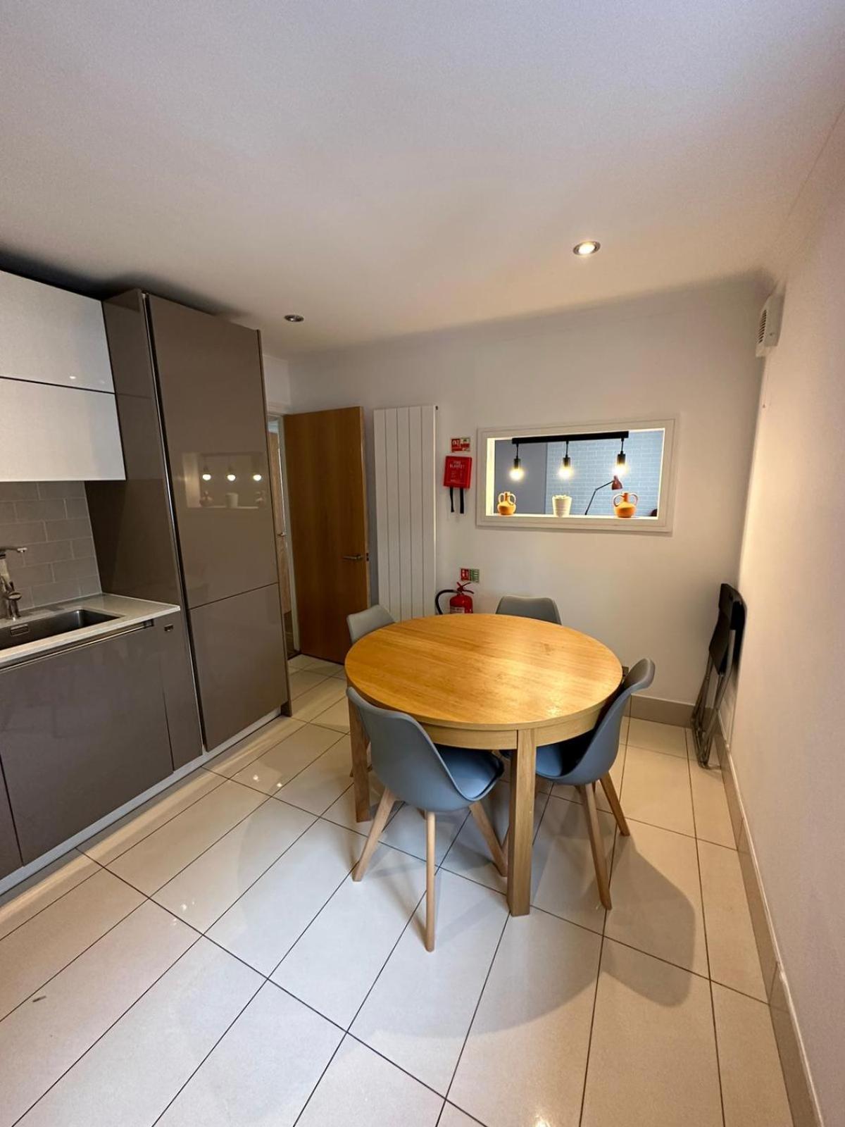 Barbican Pad By Condokeeper 伦敦 外观 照片